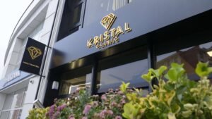 Hollywood Smile dental clinic